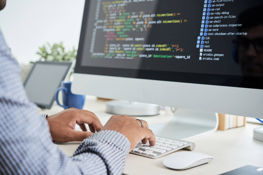 bespoke software muscat